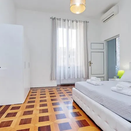 Apartment Bezzecca Rome
